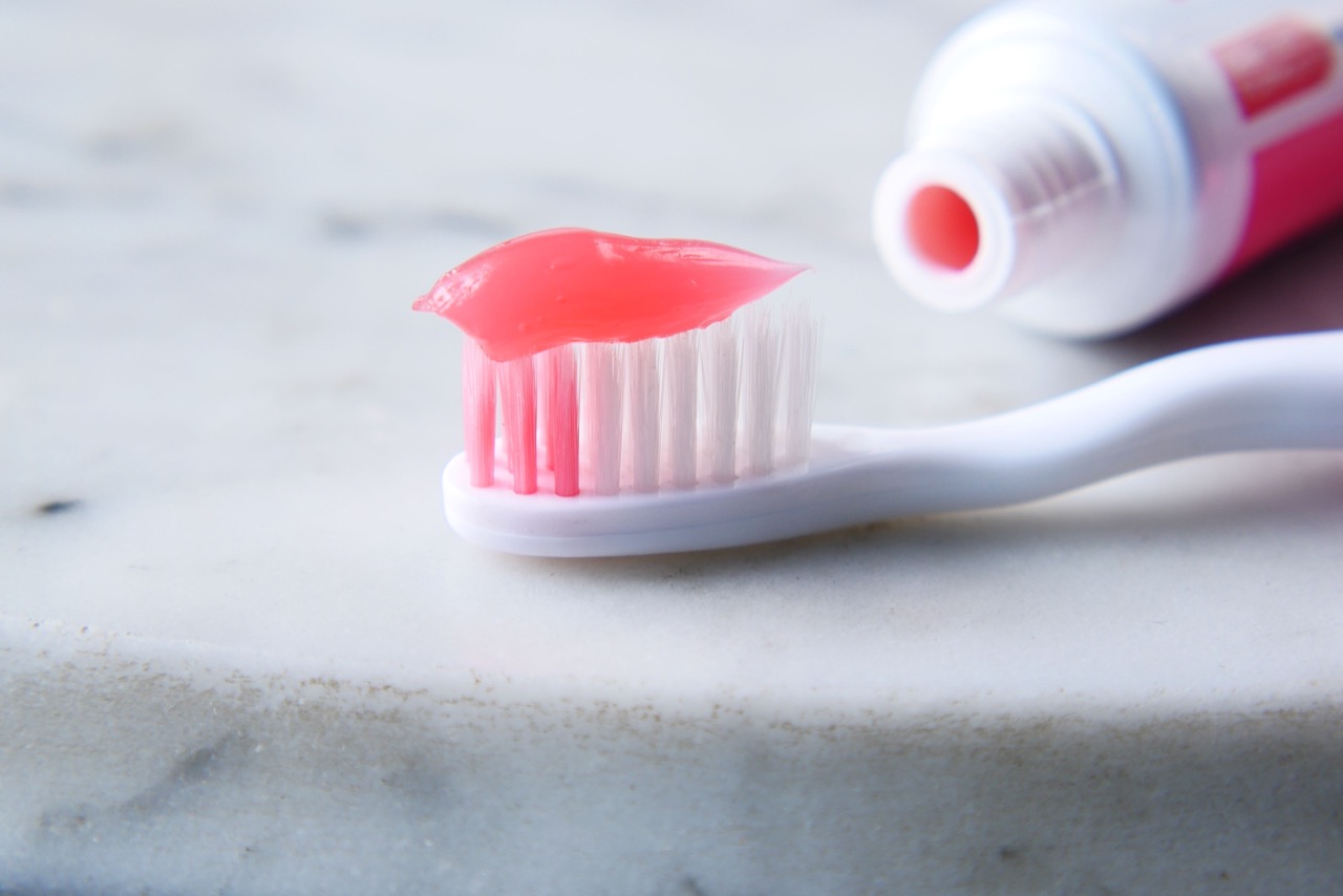How to Source OEM Toothpaste Suppliers Without Getting Burned on the First Order